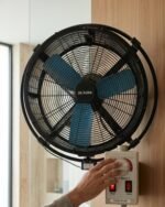 Deaura DA720 Industrial Wall-Mounted Fan - Image 2